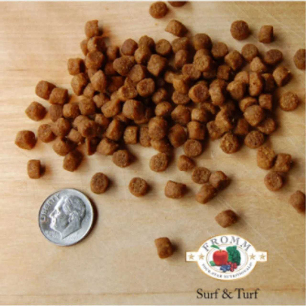 Surf Turf Cat Food O8530