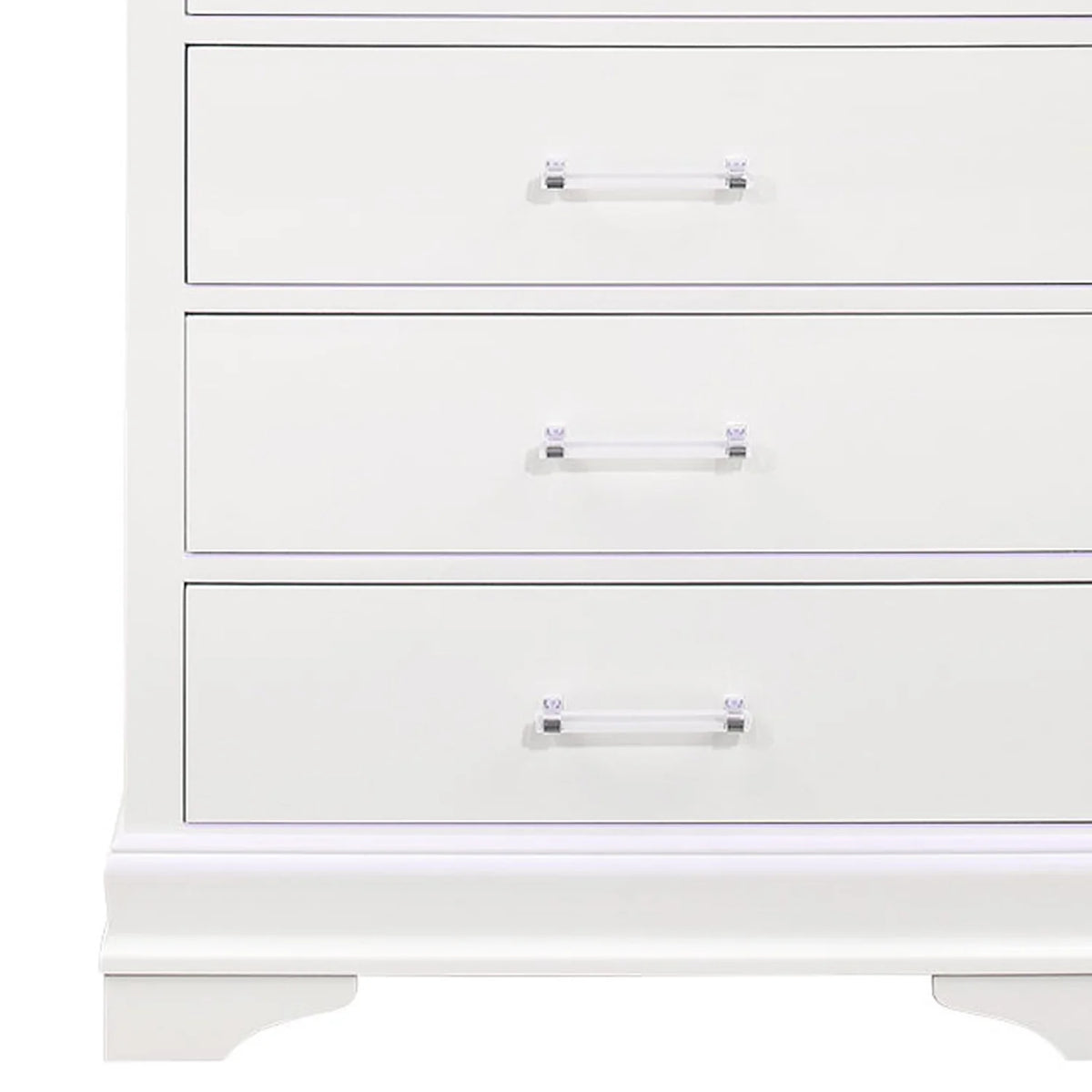 White Chest Y89002